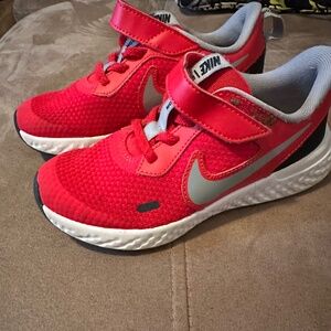 Nike Revolution Sneakers (Size 12)